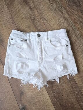 Aeropostale White Distressed High-Rise Jean Shorts Size 4